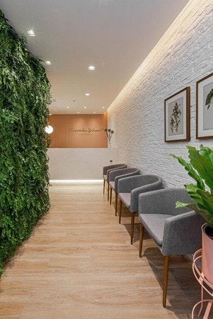 Dr Agarwals Eye Hospital, Bandra, commercial interior view 2.