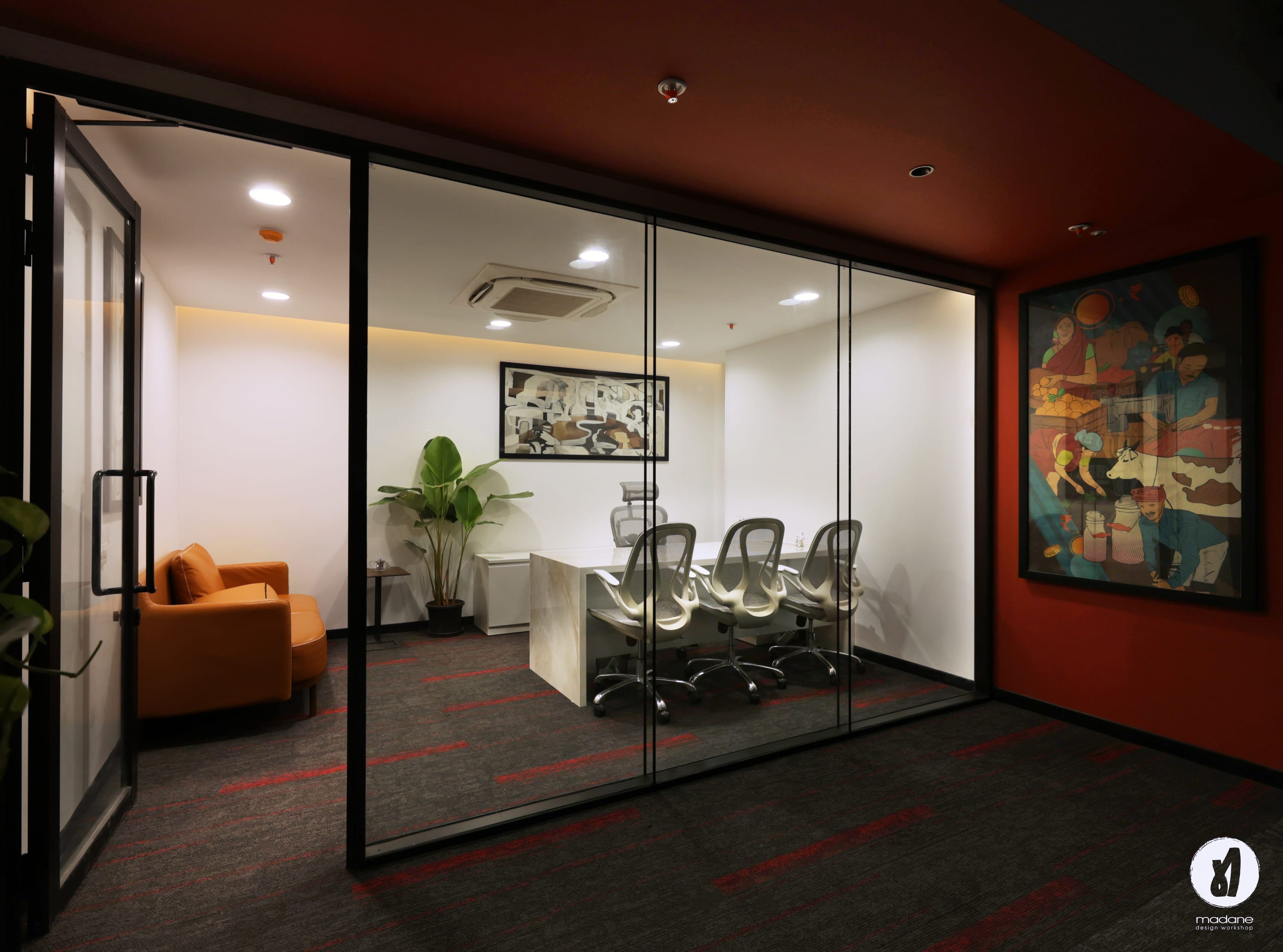 Moneyboxx Finance, commercial interior view 4.