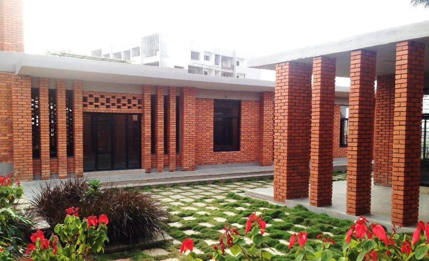 Women Welfare Centre, architecture view 3.